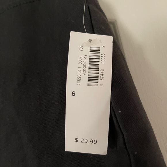 Old navy new with tags shorts - Picture 4 of 5